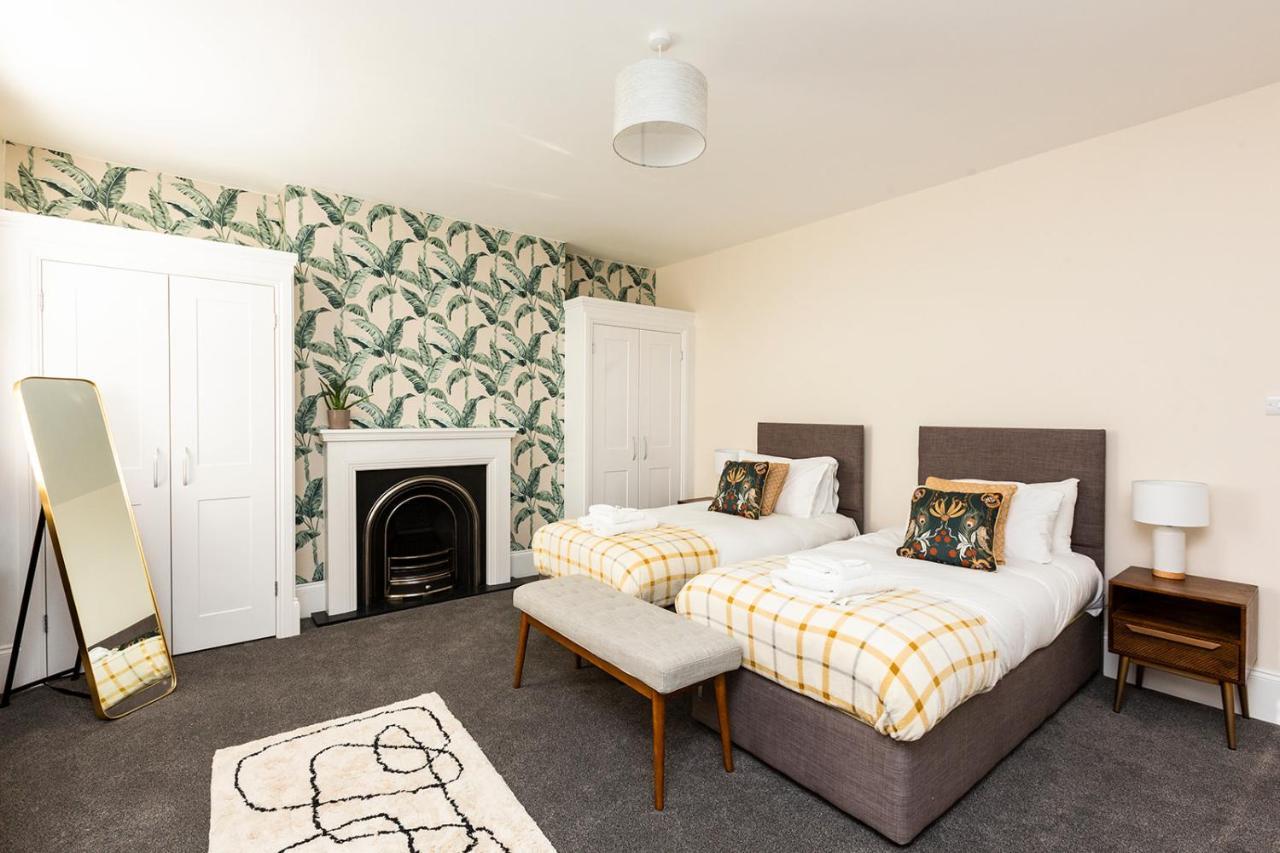 Stunning Seaside Apartment Over 3 Floors Near Margate Westgate-on-Sea ภายนอก รูปภาพ