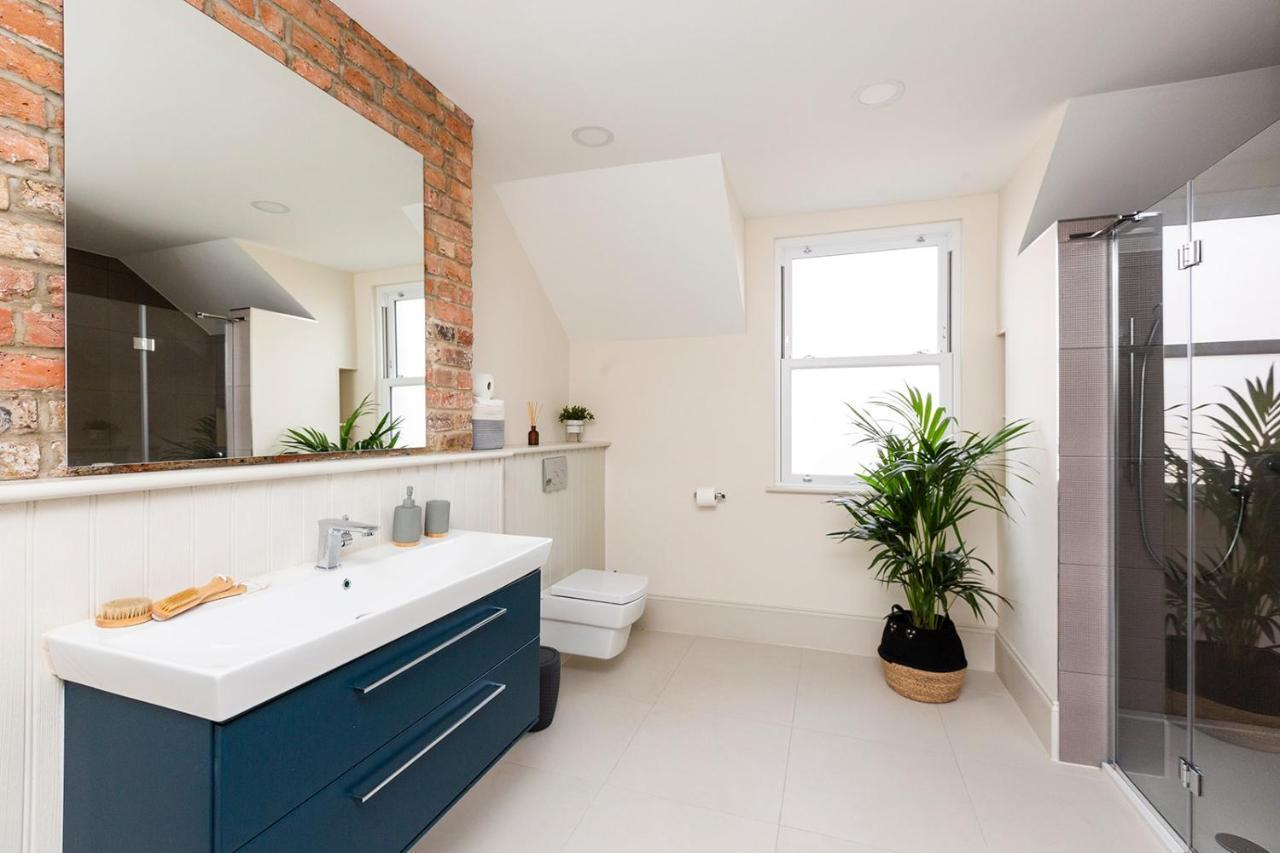 Stunning Seaside Apartment Over 3 Floors Near Margate Westgate-on-Sea ภายนอก รูปภาพ